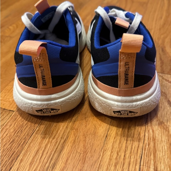 Vans UltraRange - Picture 3 of 4